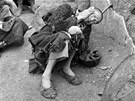 na, 1943 - bhem hladomoru v provincii Che-nan zemelo 5 milion lid