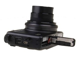 Konketory fotoapartu Olympus XZ-1