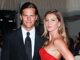 Brazilská modelka Gisele Bündchenová s manelem, hráem amerického fotbalu...