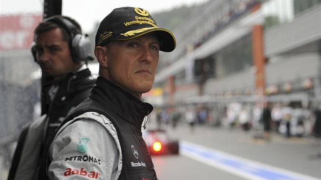 Po havárii musel Michael Schumacher kvalifikaci v belgickém Spa-Francorchamps