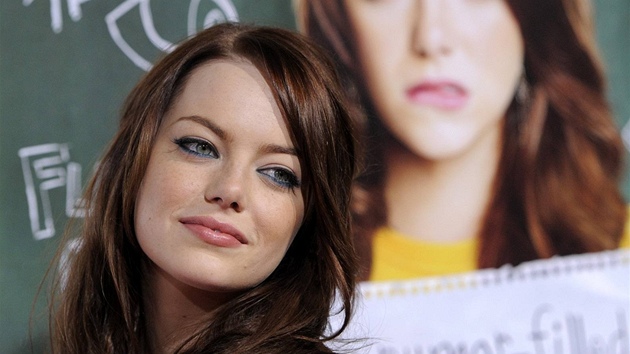 Emma Stoneová na premiéře filmu Easy A Emma Stoneová na premiéře filmu Easy A