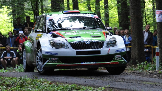 VÍTĚZ. Barum rallye ve Zlíně vyhrála dvojice Jan Kopecký a Petr Starý. VÍTĚZ. Barum rallye ve Zlíně vyhrála dvojice Jan Kopecký a Petr Starý.
