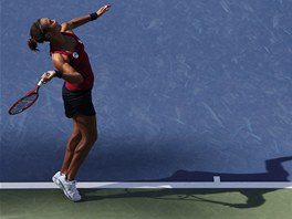 SERVIS. Britská tenistka Heather Watsonová podává v utkání na US Open proti