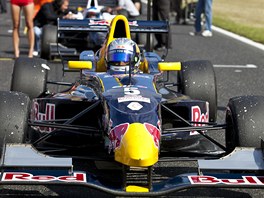 Carlos Sainz junior ve formuli Reanult 2.0