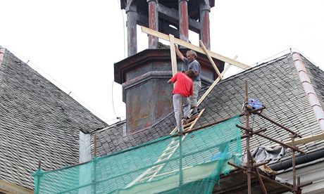 Oprava stechy kostela Nalezení svatého Kíe v Liberci