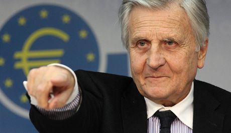 éf ECB Jean-Claude Trichet vyzval Itálii, aby zaala plnit úsporný plán, k
