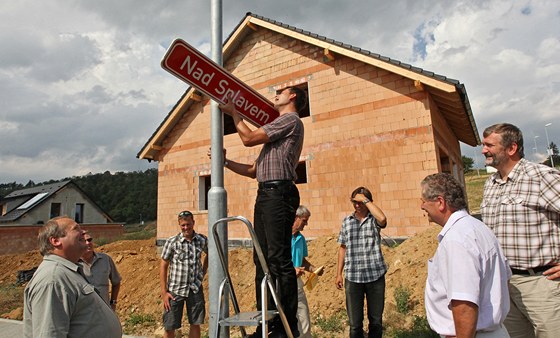 V Námti nad Oslavou vzniká nová ulice Nad Splavem. 