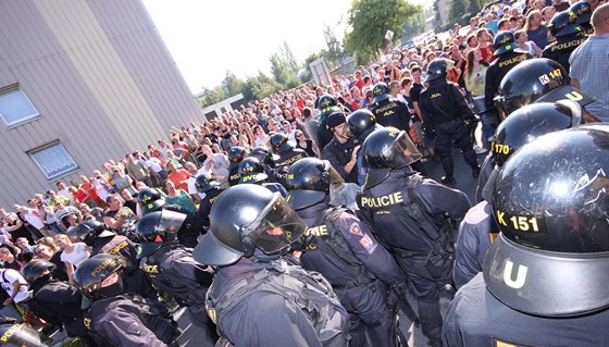 Demonstrace ve Varnsdorfu proti nepizpsobivým