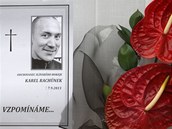 Vzpomnka na zesnulho hokejistu Karla Rachnka u zimnho stadionu ve Zln.