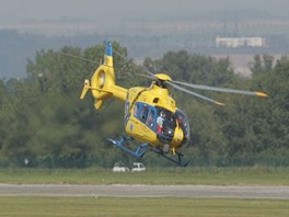 Na hradeckém letiti se tento víkend konal 18. roník nejvtí letecké