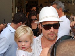 Brad Pitt s dcerou Shiloh (kvten 2008)