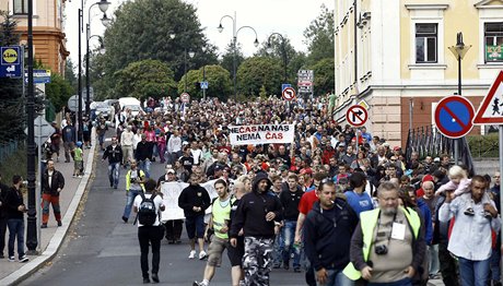 Jedna z mnoha demonstrací ve Varnsdorfu. Dalí se chystá na nedli 2. íjna. Ilustraní snímek