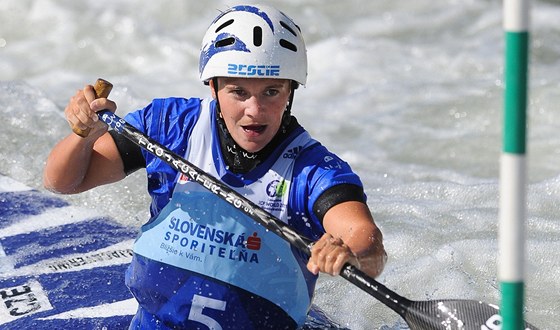 Kanoistka Kateina Hoková vyhrála na slalomáském MS v Bratislav závod