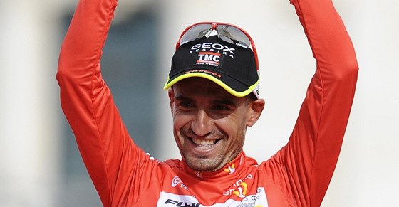 JE MJ! panlský cyklista Juan José Cobo si v poslední etap Vuelty definitivn zajistil ervený dres celkového vítze.