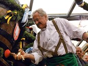 Mnichovsk starosta Christian Ude pi zahajovacm ceremonilu 178. Oktoberfestu