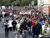 Demonstrace ve Varnsdorfu kvli neklidnmu souit s Romy (17. z 2011)