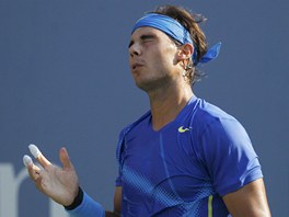 NE! panl Rafael Nadal udlal ve finle US Open chybu a takto se tv. 