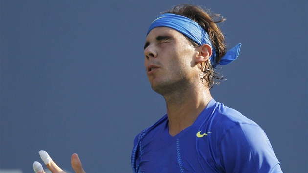 NE! panl Rafael Nadal udlal ve finále US Open chybu a takto se tváí. 