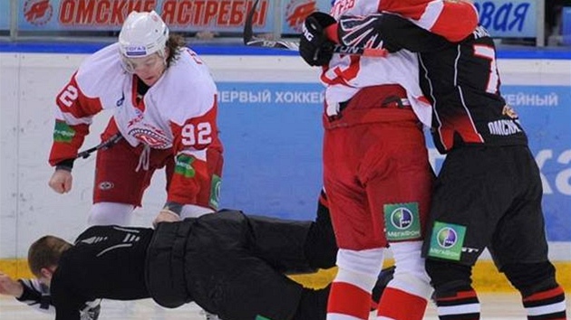 Bitka v duelu Omsk - Čechov Bitka v duelu Omsk - Čechov