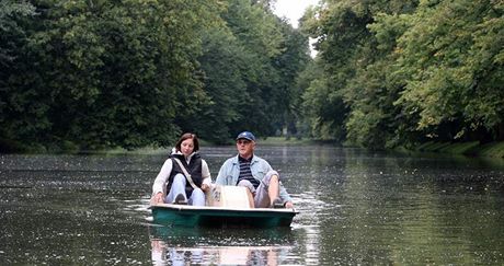 Lodiky a lapadla se vrátily na Dlouhý rybník v Podzámecké zahrad v Kromíi.