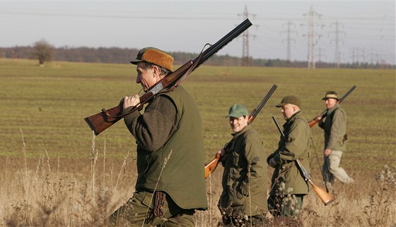 Zákon myslivcm neukládá povinnost oznamovat lovy (ilustraní foto).