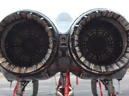 Motory izraelských F-15D Baz 