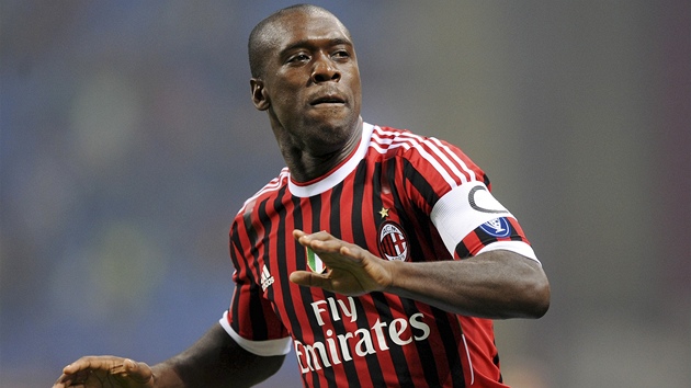 NIZOZEMSKÉ ESO. Pětatřicetiletý Clarence Seedorf stále střílí góly, jako... NIZOZEMSKÉ ESO. Pětatřicetiletý Clarence Seedorf stále střílí góly, jako...