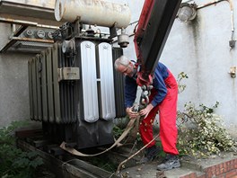 Exekuce elektrickho zazen (rozvad a transformtor) se konala ve tvrtek