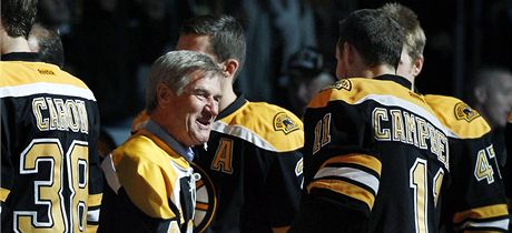 IKONA DORAZILA. Bobby Orr, jeden z nejslavnjch hokejist NHL vech dob,...