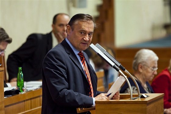 Vladimír Dryml na schzi v Senátu