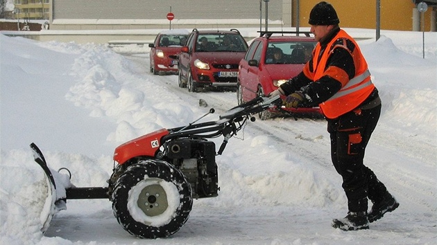 Odklízení snhu v Liberci (15.12.2010)