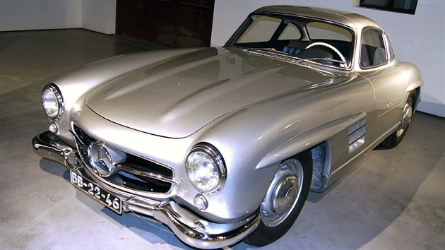 Mercedes-Benz 300 SL, muzeum Malaga, panlsko