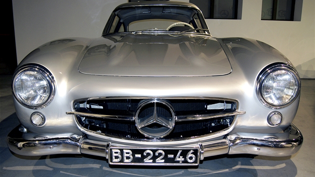 Mercedes-Benz 300 SL, muzeum Malaga, panlsko