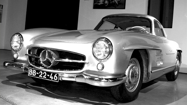 Mercedes-Benz 300 SL, muzeum Malaga, panlsko