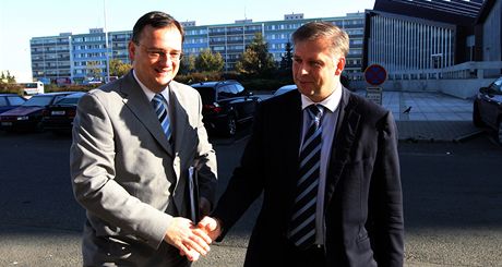 Premiér Petr Neas dorazil do Kladna na jednání stedoeské ODS, aby podpoil