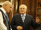 Vclav Klaus na diskuzi zastnc boje proti krovci. (12. jna 2011)