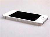 iPhone 4S recenze iPhone 4S recenze