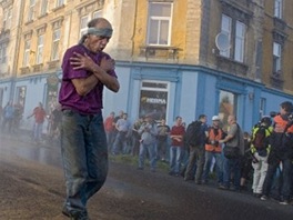 Fotografie roku Czech Press Photo 2011 - Stanislav Krupa. Z nepokoj na severu