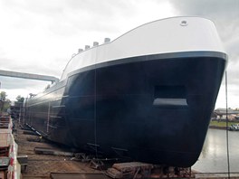 Devadesátimetrový tanker pro vnitrozemskou i námoní plavbu je vyrobený pro