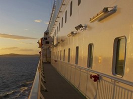 Plavba na norsk lodi Hurtigruten, v eskm pekladu Rychl cesta