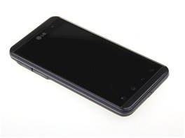 LG Optimus 3D