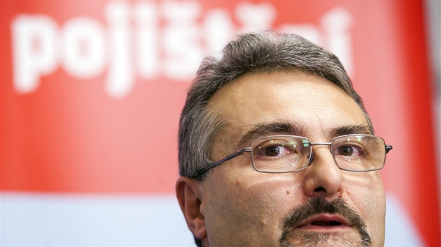 Ředitel VZP Pavel Horák na tiskové konferenci v Praze (10. října 2011) Ředitel VZP Pavel Horák na tiskové konferenci v Praze (10. října 2011)