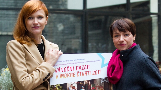 Aňa Geislerová a Tatiana Vilhelmová připravují i letos Vánoční bazar v Mokré... Aňa Geislerová a Tatiana Vilhelmová připravují i letos Vánoční bazar v Mokré...
