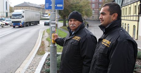 Místa v dvoulenné romské hlídce v Novém Boru obsadili Tomá Horvát (vpravo) s