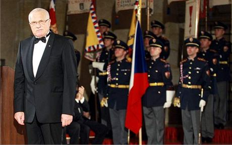 Prezident Václav Klaus pi udlování státních vyznamenání ve Vladislavském sále