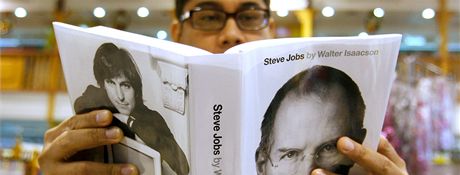 Vztah Stevea Jobse k operanímu systému Android veejn odhalil ivotopis
