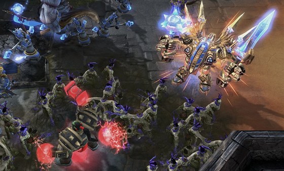 DOTA modifikace Starcraftu 2, vyvíjená spoleností Blizzard