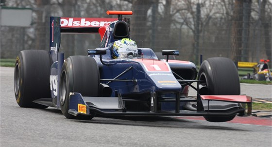 Marcus Ericsson s vozem týmu iSport - bývalý týmový kolega Josefa Krále vyrostl