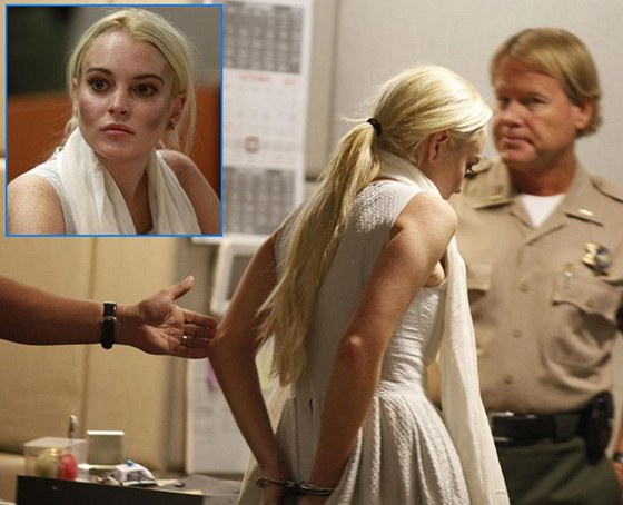 Lindsay Lohanová u soudu (19. íjen 2011)