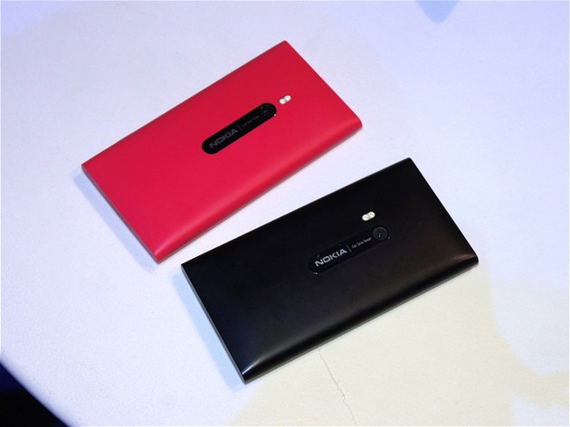 Nokia Lumia 800